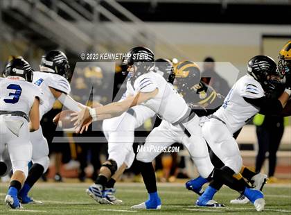 Thumbnail 2 in Sterlington vs. St. James (LHSAA 3A 2nd Round Playoff) photogallery.