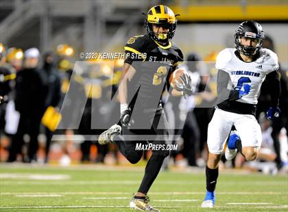 Thumbnail 3 in Sterlington vs. St. James (LHSAA 3A 2nd Round Playoff) photogallery.