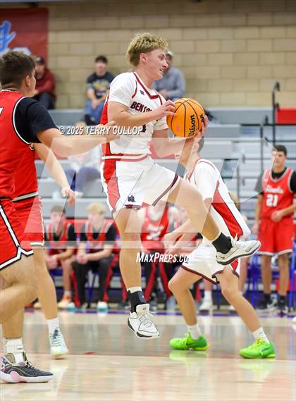 Thumbnail 2 in North Sanpete vs. Ben Lomond (Ben Lomond Pepsi Classic) photogallery.