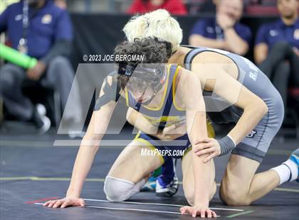 Thumbnail 1 in CIF State Championships (Boy's 2nd Round) photogallery.