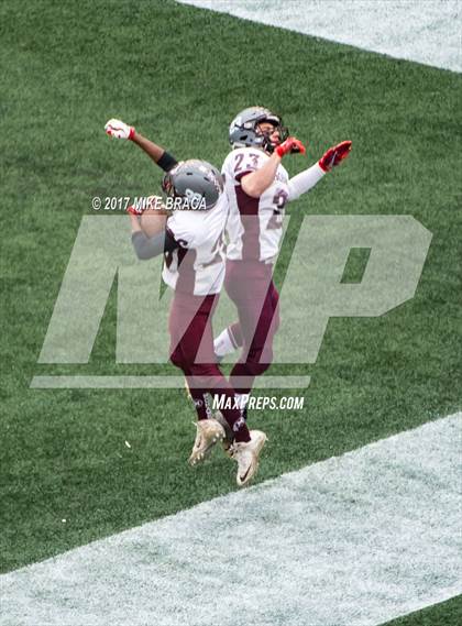 Thumbnail 3 in Millis vs. Hoosac Valley (MIAA Division 8 State Final) photogallery.