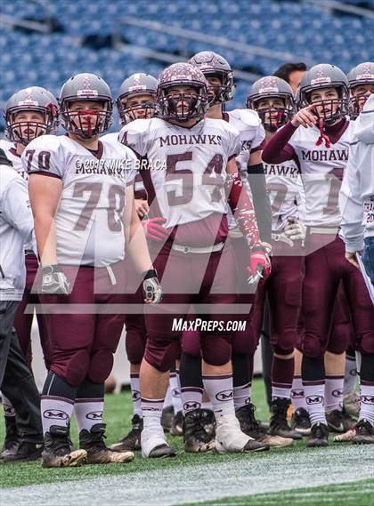 Thumbnail 2 in Millis vs. Hoosac Valley (MIAA Division 8 State Final) photogallery.
