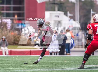 Thumbnail 2 in Millis vs. Hoosac Valley (MIAA Division 8 State Final) photogallery.