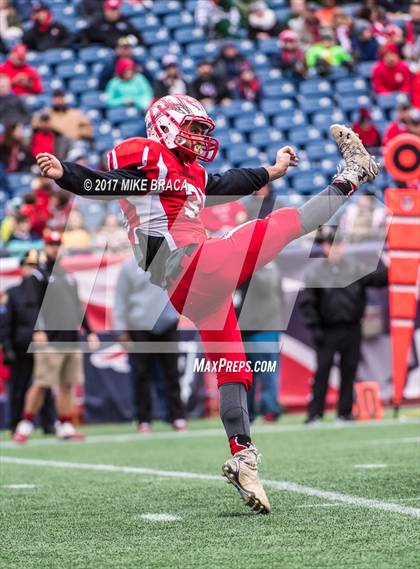 Thumbnail 1 in Millis vs. Hoosac Valley (MIAA Division 8 State Final) photogallery.