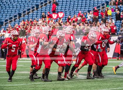 Thumbnail 3 in Millis vs. Hoosac Valley (MIAA Division 8 State Final) photogallery.