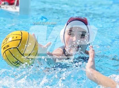 Thumbnail 3 in Granite Hills vs. Mater Dei Catholic (CIF SDS Division 2 Quarterfinal) photogallery.