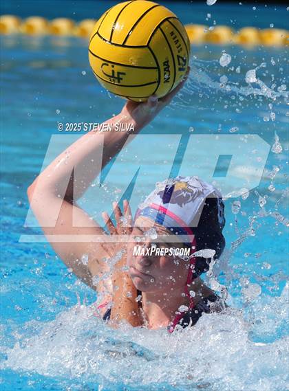 Thumbnail 1 in Granite Hills vs. Mater Dei Catholic (CIF SDS Division 2 Quarterfinal) photogallery.