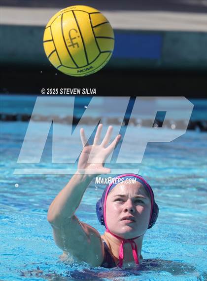 Thumbnail 2 in Granite Hills vs. Mater Dei Catholic (CIF SDS Division 2 Quarterfinal) photogallery.