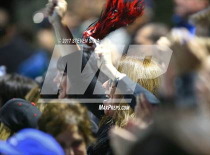 Thumbnail 3 in Coronado vs. La Jolla (CIF SDS Open Division Final) photogallery.
