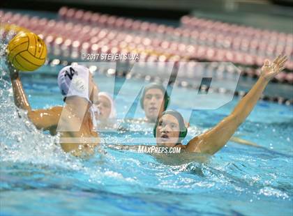 Thumbnail 3 in Coronado vs. La Jolla (CIF SDS Open Division Final) photogallery.