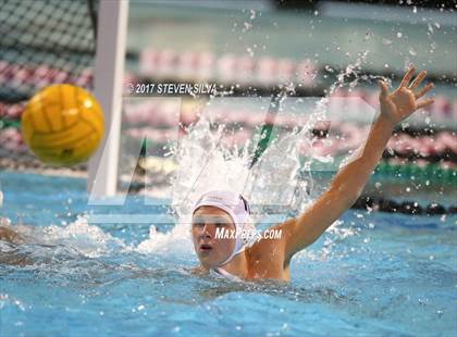 Thumbnail 3 in Coronado vs. La Jolla (CIF SDS Open Division Final) photogallery.