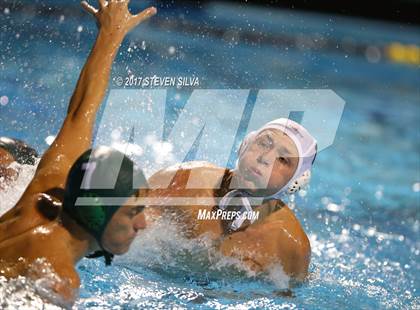 Thumbnail 2 in Coronado vs. La Jolla (CIF SDS Open Division Final) photogallery.