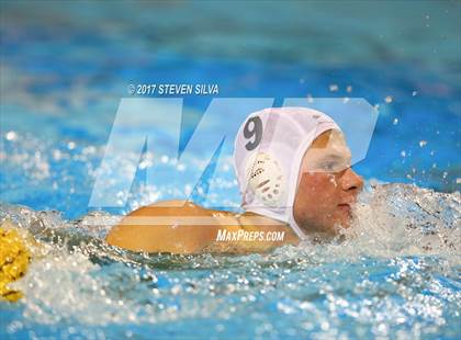 Thumbnail 2 in Coronado vs. La Jolla (CIF SDS Open Division Final) photogallery.