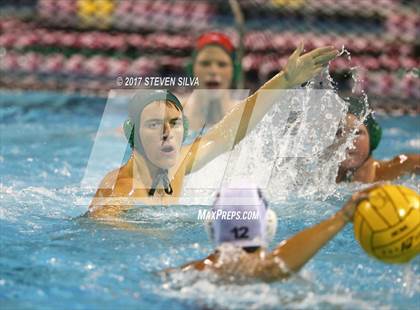 Thumbnail 3 in Coronado vs. La Jolla (CIF SDS Open Division Final) photogallery.