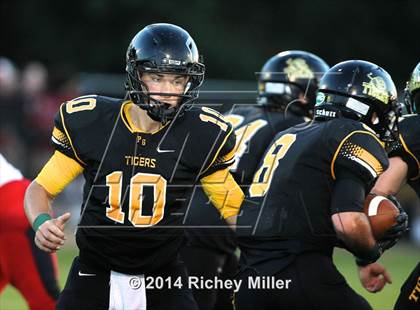 Thumbnail 3 in Farmington @ Prairie Grove photogallery.