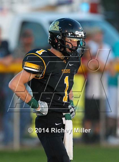 Thumbnail 2 in Farmington @ Prairie Grove photogallery.