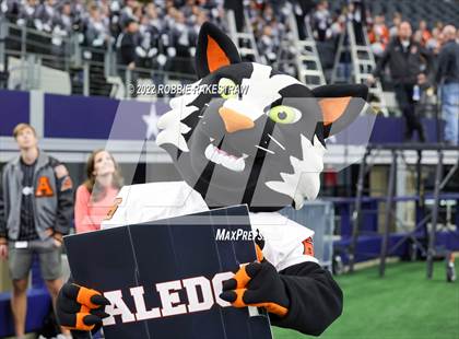 Thumbnail 1 in Aledo vs. College Station (UIL 5A Division 1 Final) photogallery.