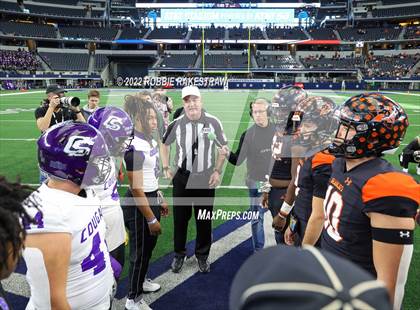 Thumbnail 2 in Aledo vs. College Station (UIL 5A Division 1 Final) photogallery.