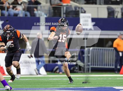 Thumbnail 2 in Aledo vs. College Station (UIL 5A Division 1 Final) photogallery.
