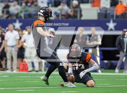 Thumbnail 3 in Aledo vs. College Station (UIL 5A Division 1 Final) photogallery.