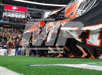 Thumbnail 2 in Aledo vs. College Station (UIL 5A Division 1 Final) photogallery.