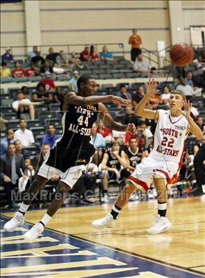 Thumbnail 2 in TSHCA Texas All-Star Game photogallery.