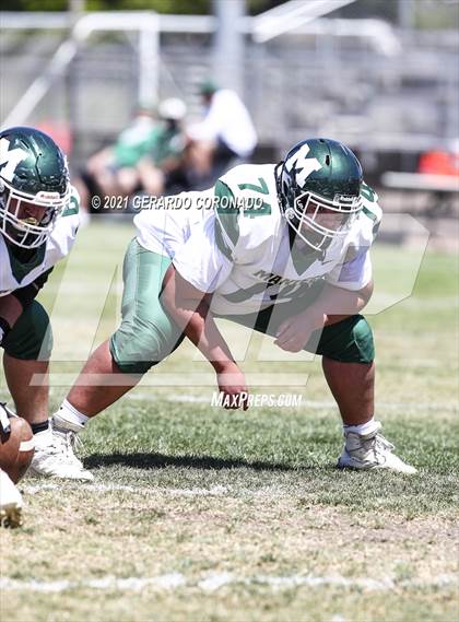 Thumbnail 1 in East Union @ Manteca photogallery.