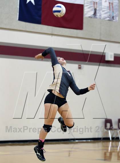Thumbnail 3 in Leander @ Rouse photogallery.