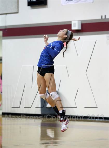 Thumbnail 2 in Leander @ Rouse photogallery.