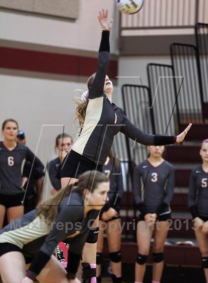 Thumbnail 2 in Leander @ Rouse photogallery.