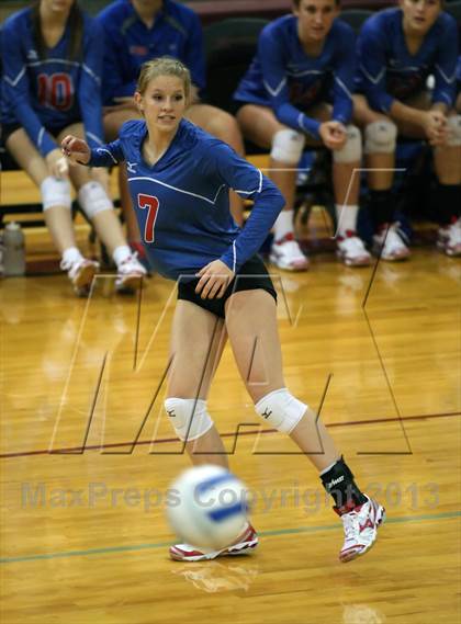 Thumbnail 3 in Leander @ Rouse photogallery.