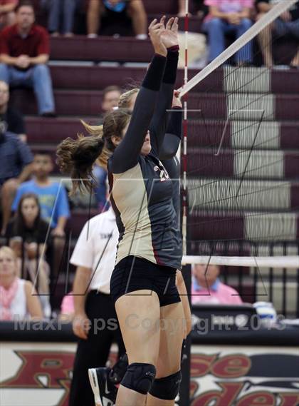 Thumbnail 2 in Leander @ Rouse photogallery.