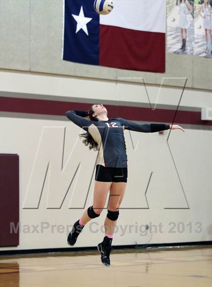 Thumbnail 1 in Leander @ Rouse photogallery.