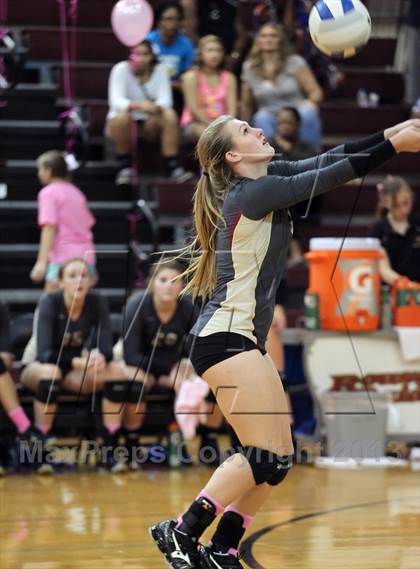 Thumbnail 2 in Leander @ Rouse photogallery.