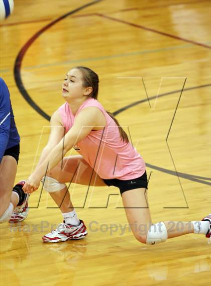 Thumbnail 2 in Leander @ Rouse photogallery.