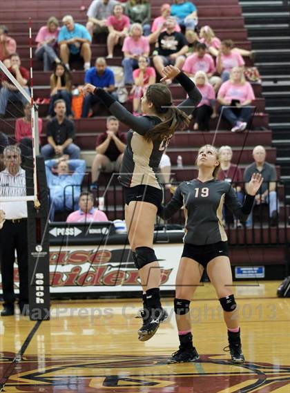 Thumbnail 2 in Leander @ Rouse photogallery.