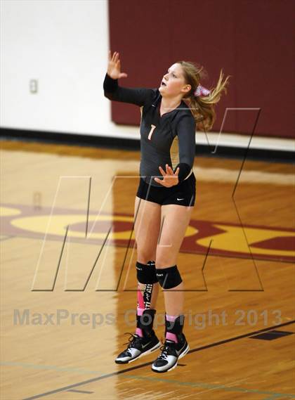Thumbnail 3 in Leander @ Rouse photogallery.