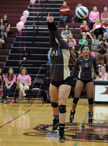Thumbnail 3 in Leander @ Rouse photogallery.