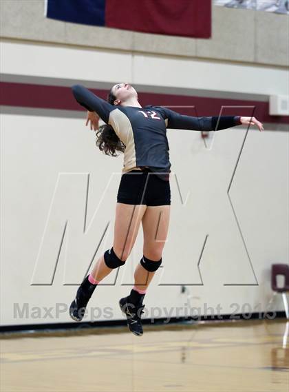 Thumbnail 3 in Leander @ Rouse photogallery.