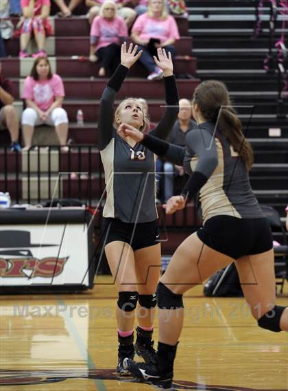 Thumbnail 1 in Leander @ Rouse photogallery.