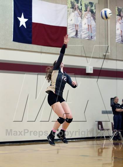 Thumbnail 3 in Leander @ Rouse photogallery.
