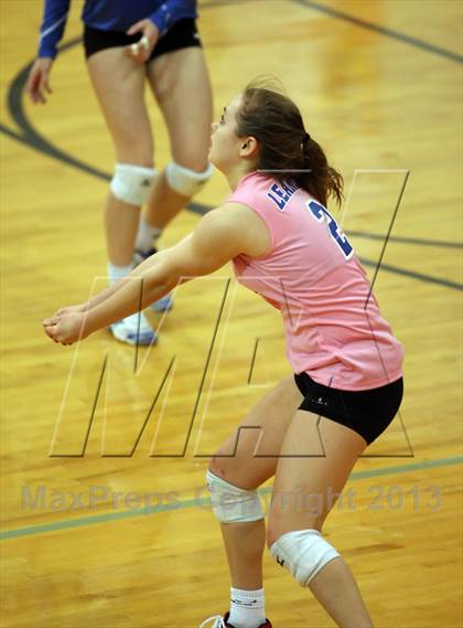 Thumbnail 1 in Leander @ Rouse photogallery.