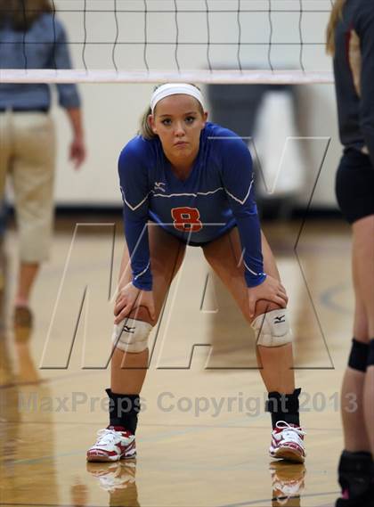 Thumbnail 1 in Leander @ Rouse photogallery.