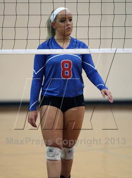 Thumbnail 3 in Leander @ Rouse photogallery.