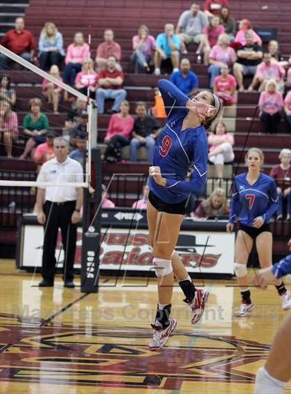 Thumbnail 1 in Leander @ Rouse photogallery.