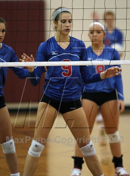 Thumbnail 1 in Leander @ Rouse photogallery.