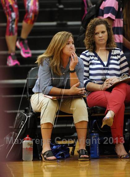 Thumbnail 1 in Leander @ Rouse photogallery.