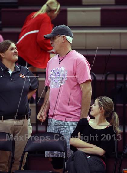 Thumbnail 3 in Leander @ Rouse photogallery.