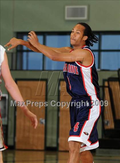 Thumbnail 1 in Pleasant Grove vs. Winters (Ram Jam Classic) photogallery.