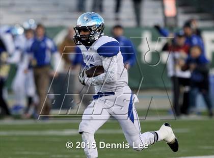 Thumbnail 2 in Central Catholic vs. San Marino (CIF State Open Division Small School Final) photogallery.